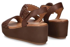 Sandalen met sleehak INUOVO